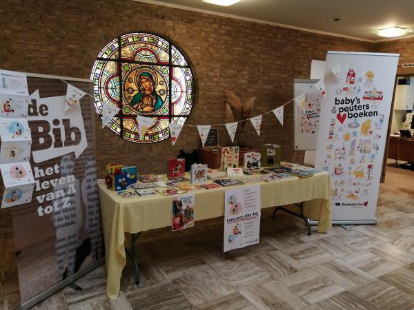 Boekstartkraampje in kinderdagverblijf Boekstartkraampje in kinderdagverblijf